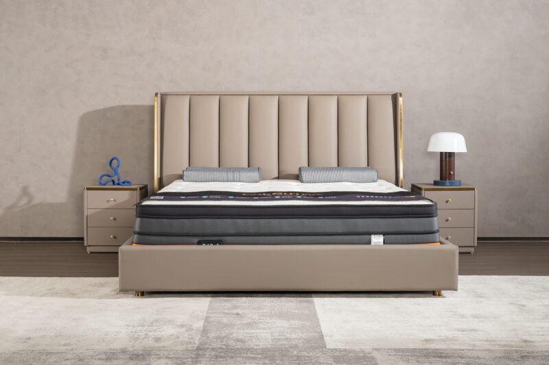 BS1135 upholstered bed